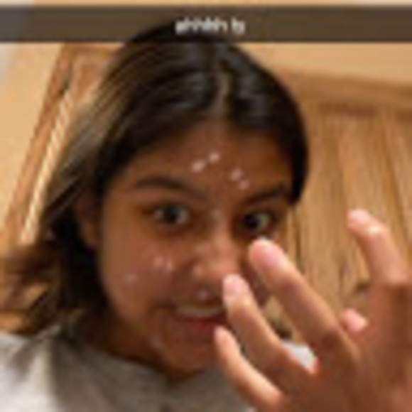 Meet your Posher, Susi - Picture 1 of 1